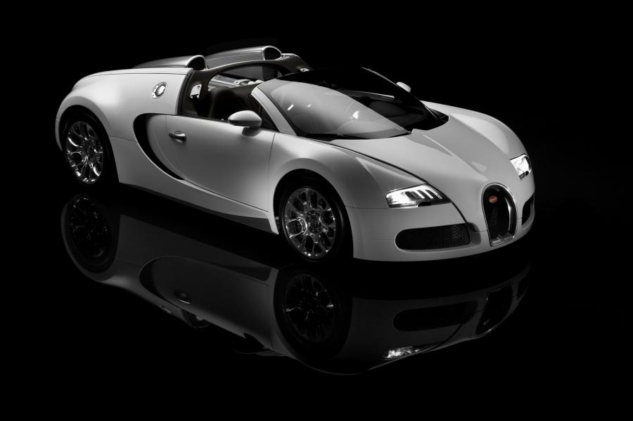  Bugatti Veyron 16.4 Grand Sport 2009 года  (фото 8 из 96)